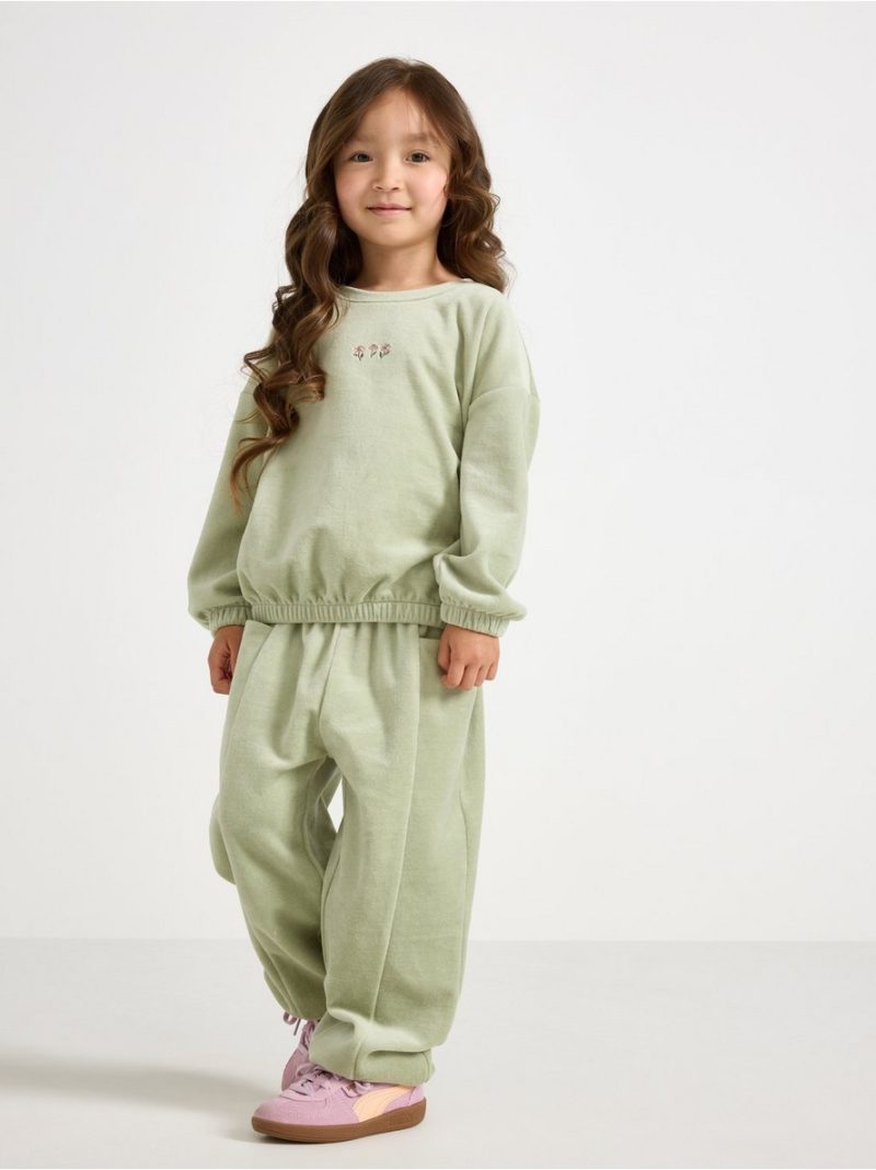 Oversized jumper in velour - 3006847-3905