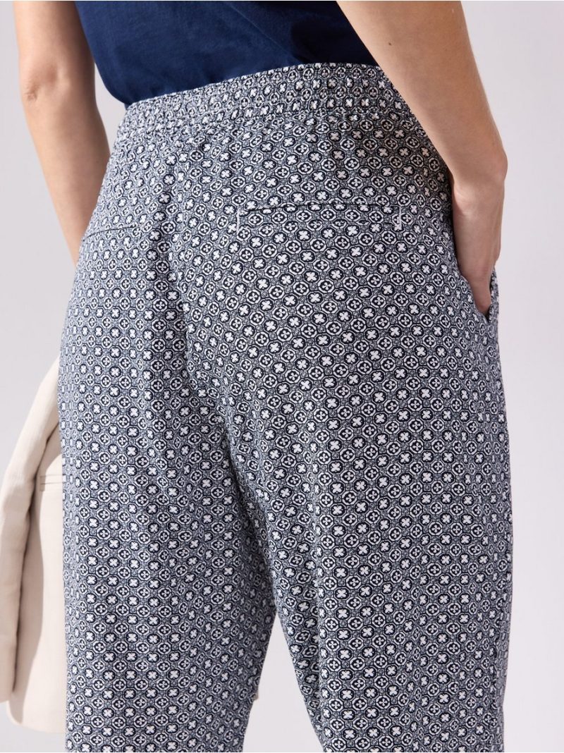 AVA cropped tapered trousers - 3006947-2521