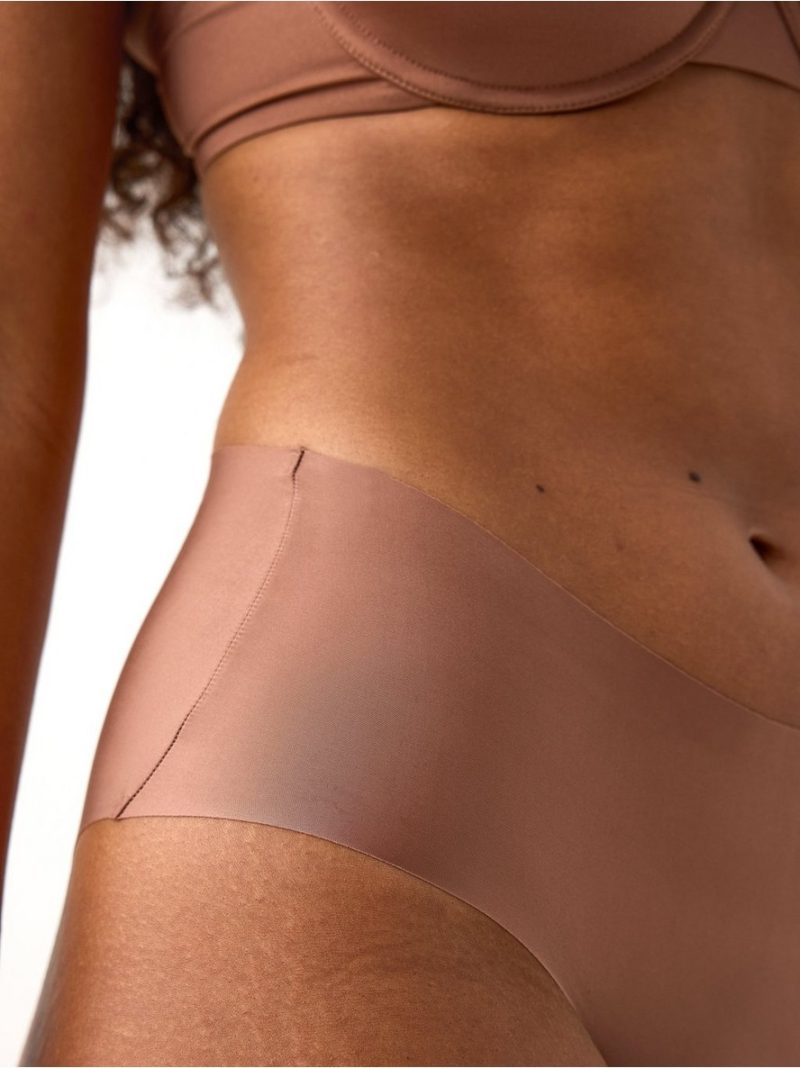 Invisible briefs with regular waist - 3007482-2724