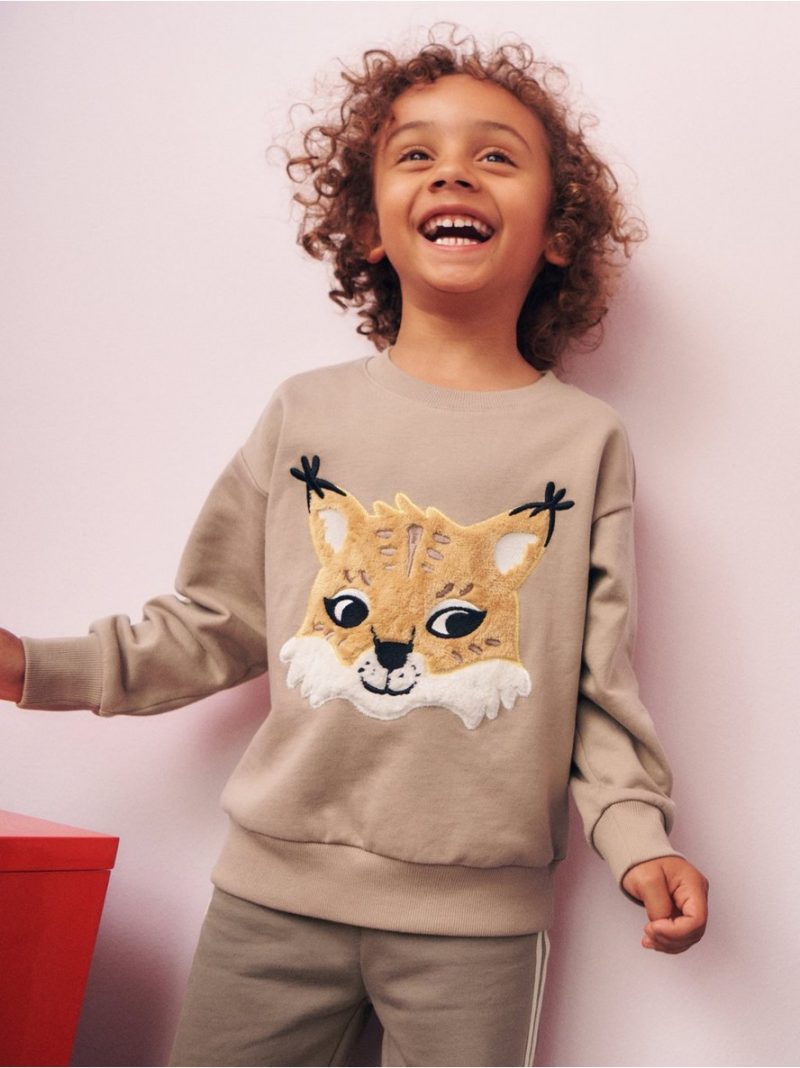 Sweatshirt with application - 3007571-6402