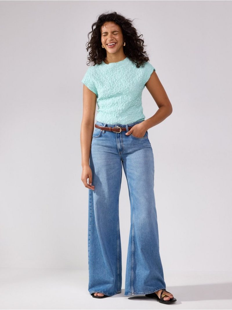 Short-sleeved top with structure - 3007671-7610