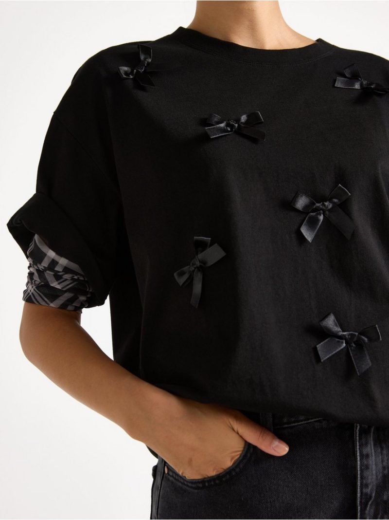 T-shirt with bows - 3007734-80