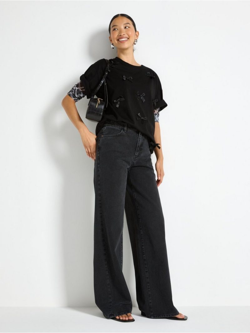 T-shirt with bows - 3007734-80