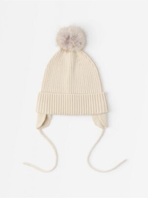 Knitted beanie with pom pom - 3007815-1230