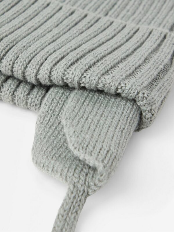 Knitted beanie with pom pom - 3007815-3478