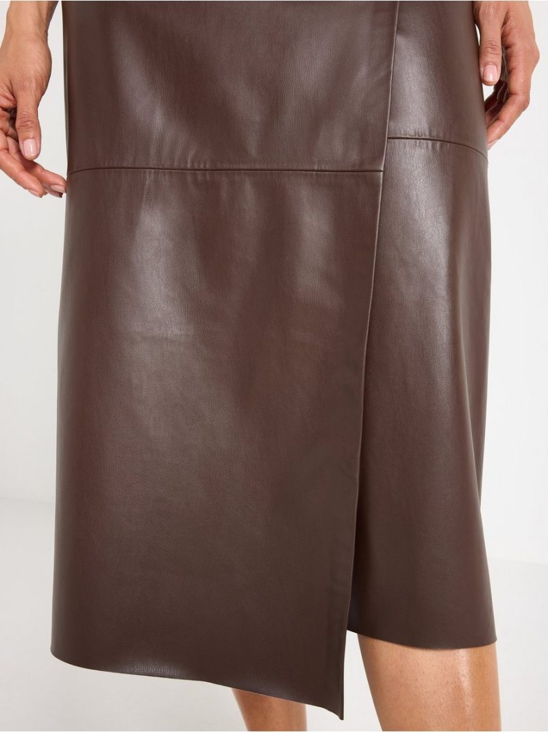 Suknja - Midi wrap skirt in imitation leather - 3008172-6995