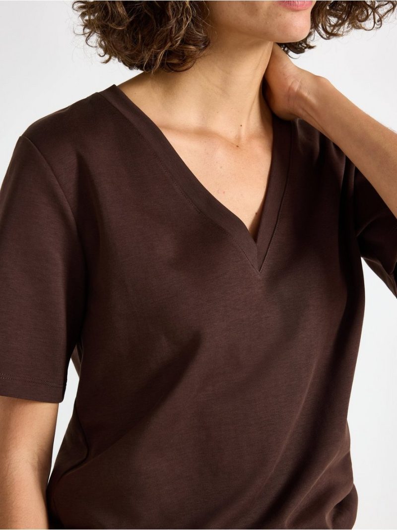 Majica - T-shirt with v-neck - 3008200-6995