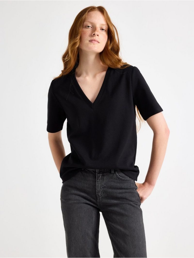 - Majica - T-shirt with v-neck Majica - T-shirt with v-neck - 3008200-80