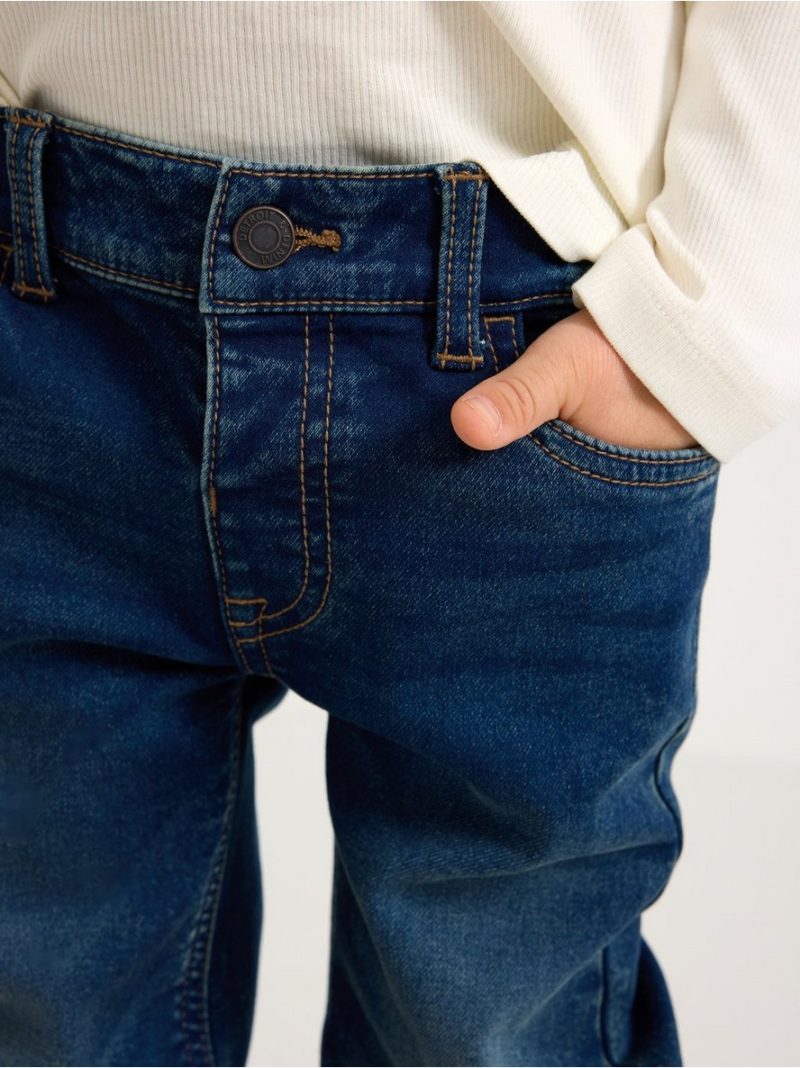 STAFFAN Straight leg jeans in denim jersey - 8688464-822