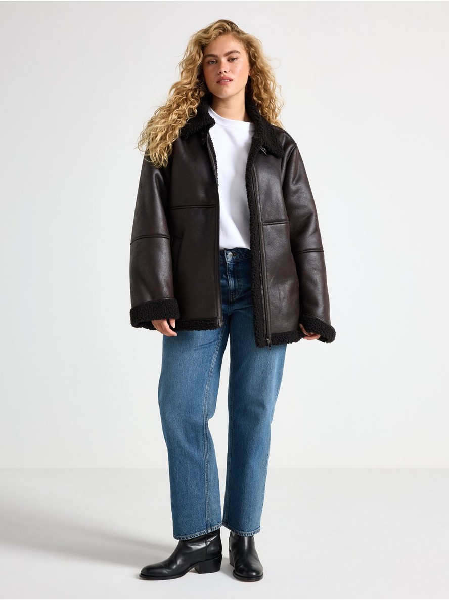 Jakna – Jacket in faux leather with pile