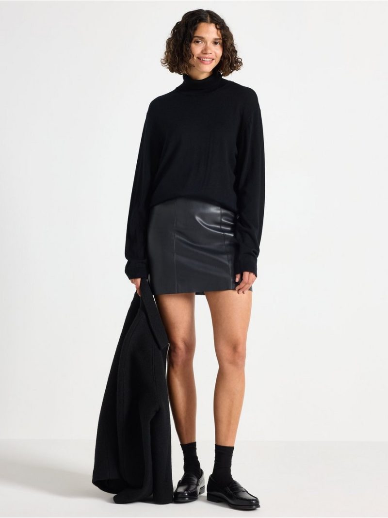 Mini skirt in imitation leather - 3008183-80
