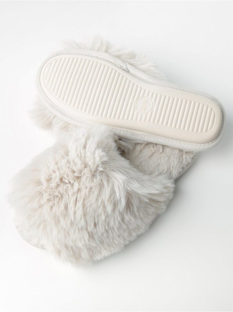 Slippers in faux fur - 8459050-7403