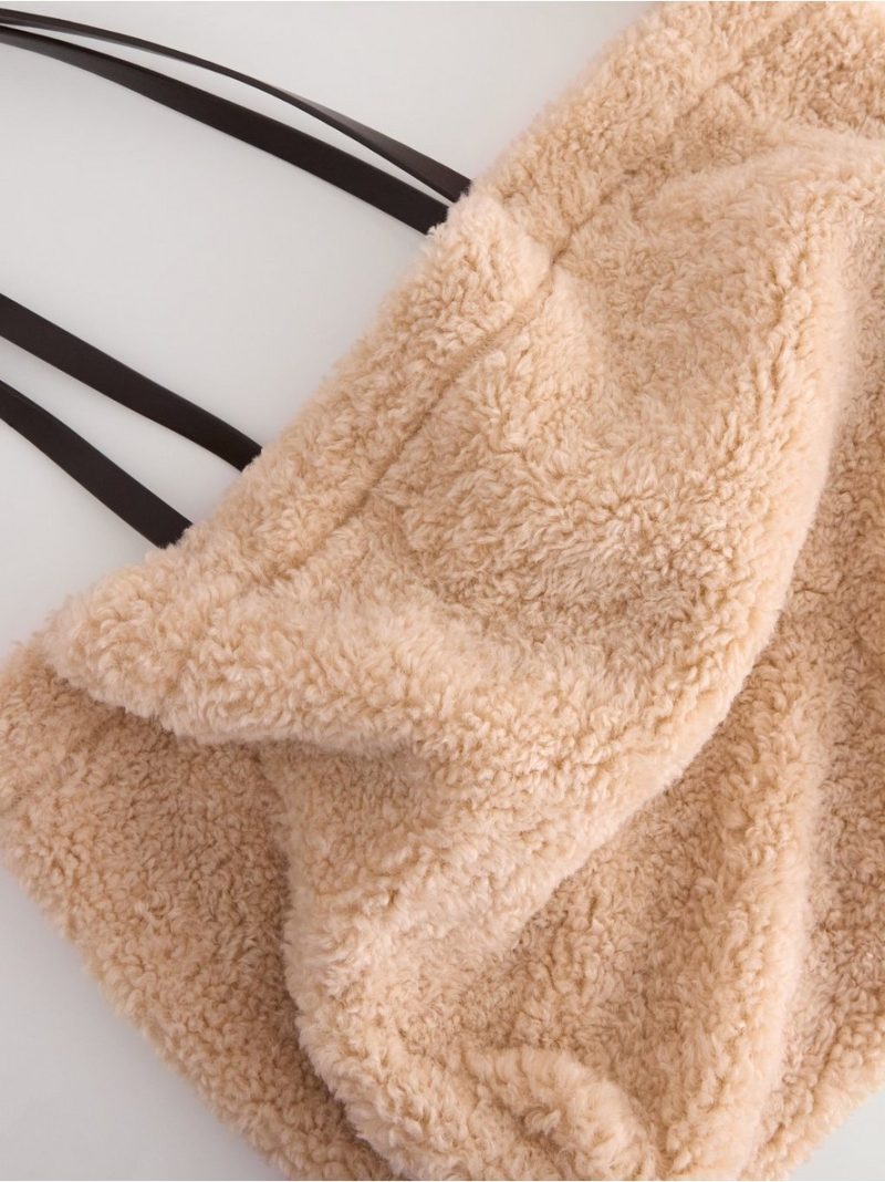 Bag in faux fur - 3009468-332