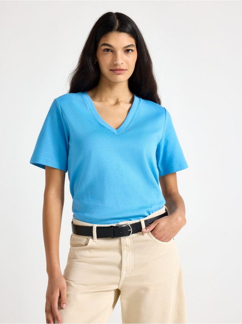 T-shirt with v-neck - 3008200-1378