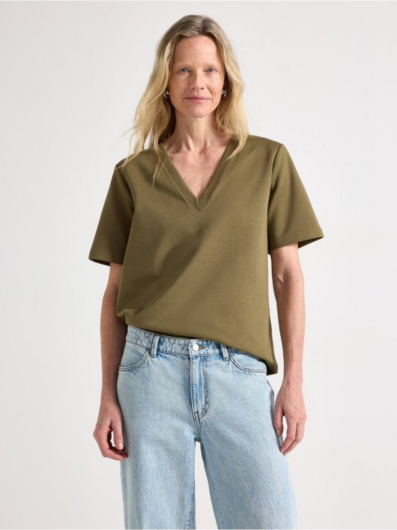 T-shirt with v-neck - 3008200-6745