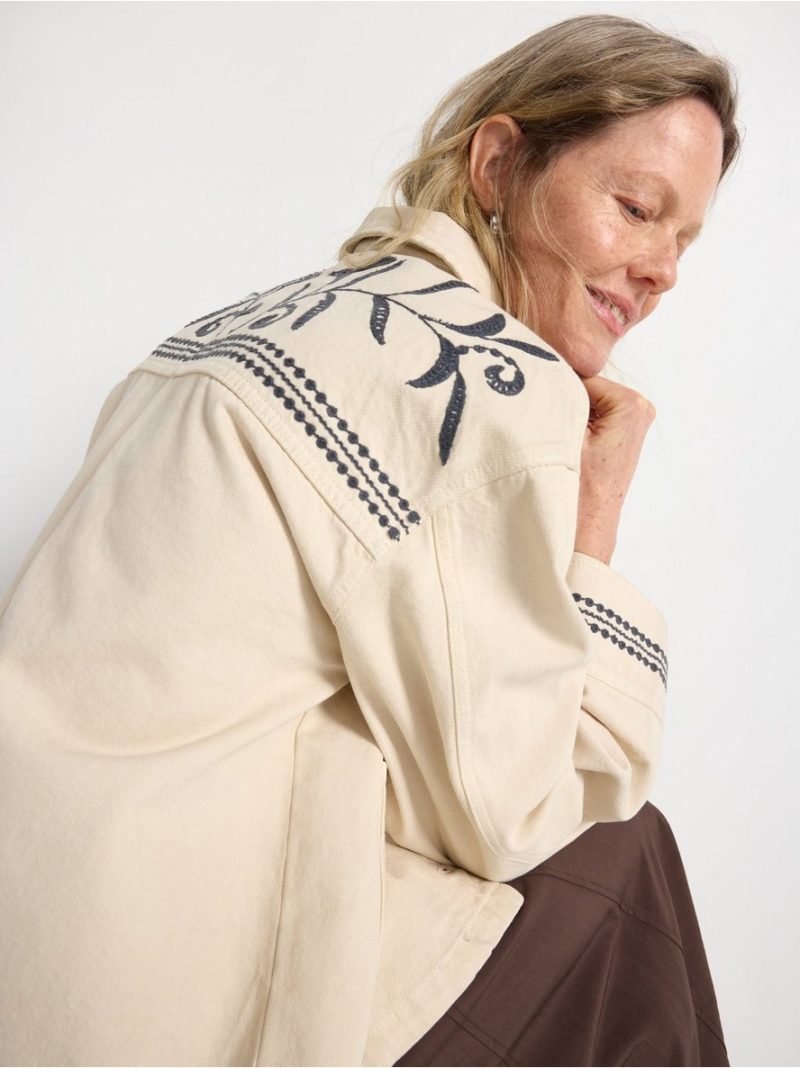 Jacket with embroidery - 3009968-1230