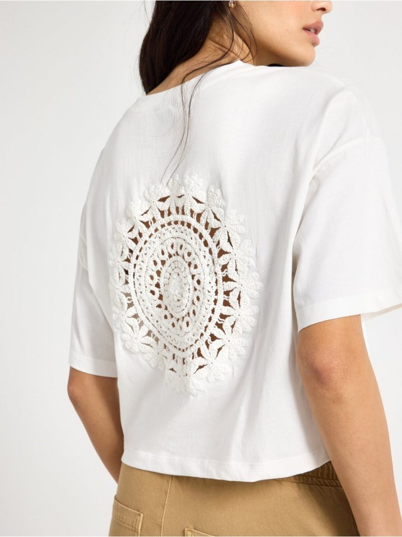 Cropped top with short sleeves - 3011077-300