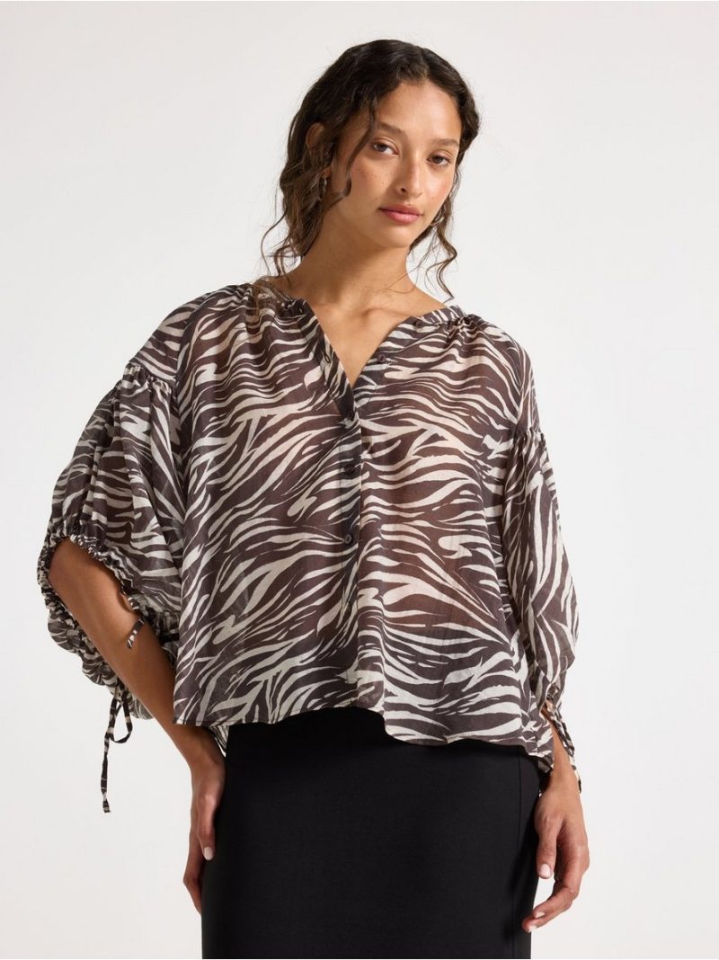 - Short-sleeved blouse Short-sleeved blouse - 3010712-1418
