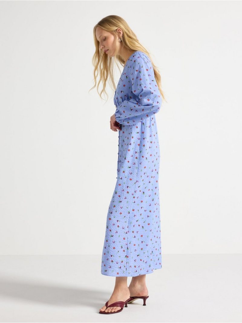 Long-sleeved midi dress in seersucker - 3011010-6754