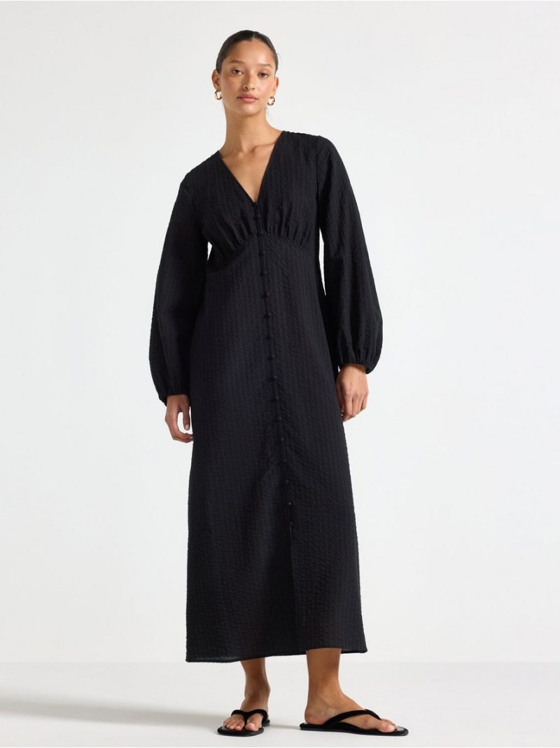 Long-sleeved midi dress in seersucker - 3011010-80