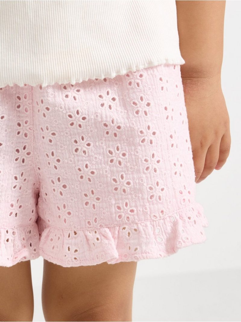Shorts with broderie anglaise - 3011161-6666