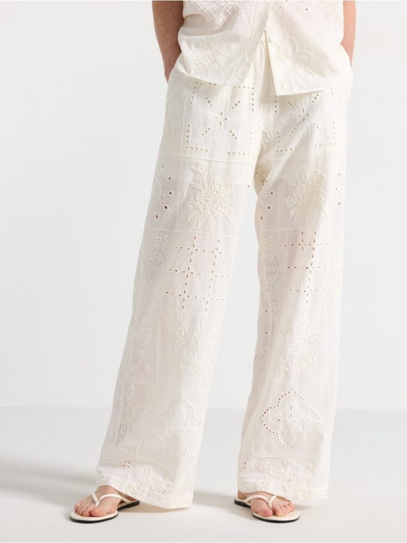 Trousers with embroidery - 3011304-1418