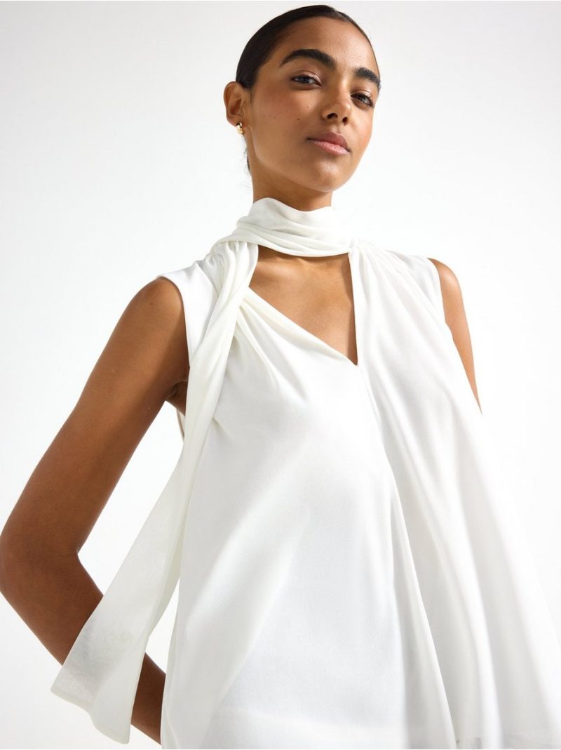 Sleeveless blouse with tie band - 3013393-300