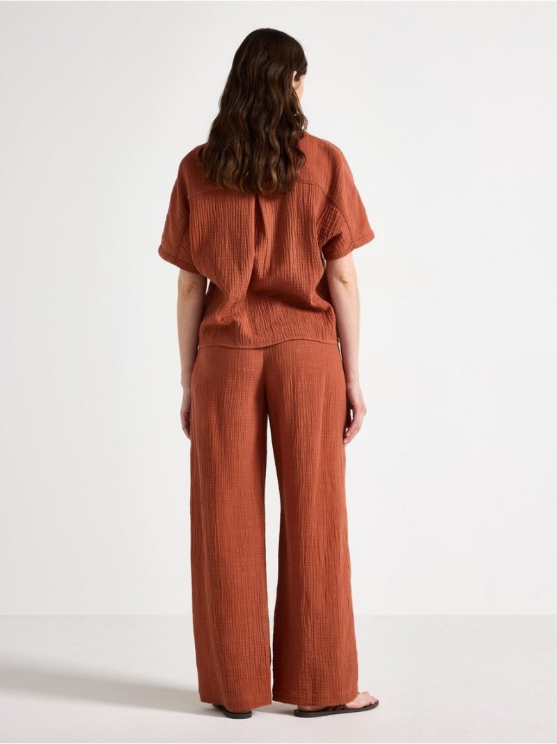 MOM straight crinkled trousers - 3006829-1802