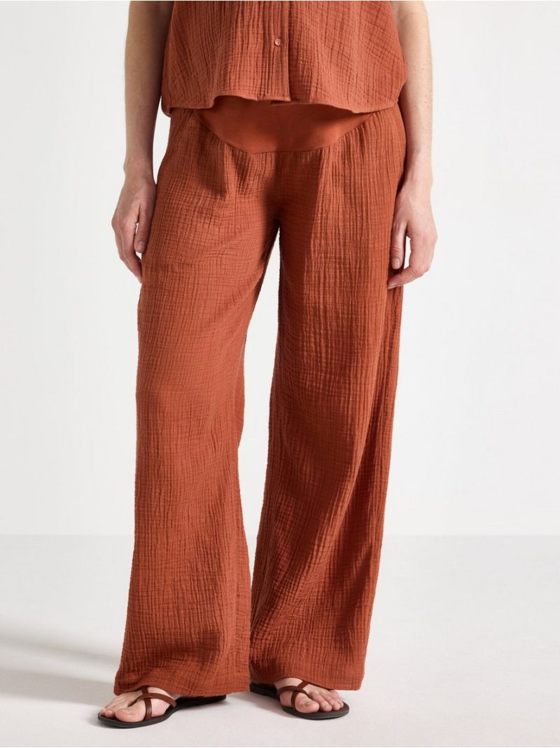 MOM straight crinkled trousers - 3006829-1802