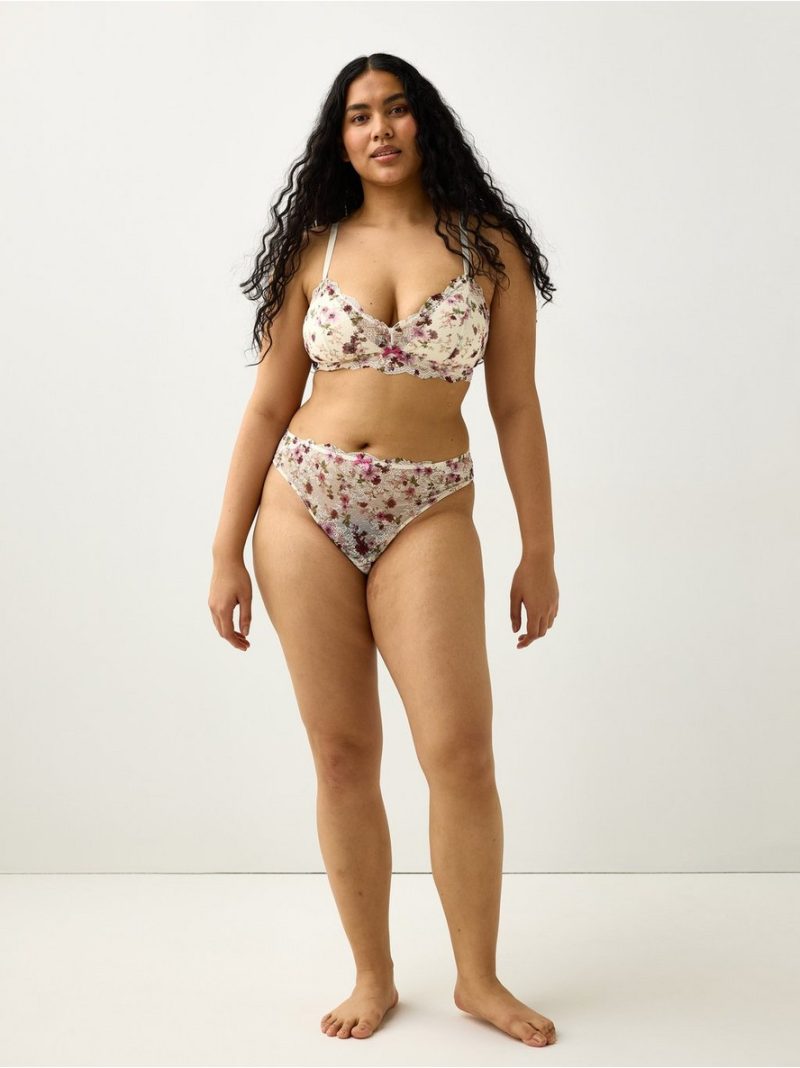 Brazilian briefs in lace - 3009164-7159