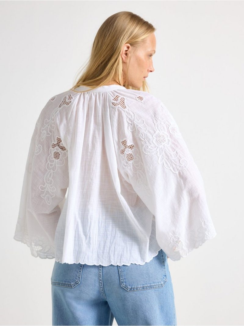 Embroidered blouse with wide sleeves - 3011891-1418