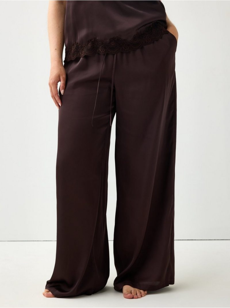 Pyjama trousers in satin - 3004792-9631