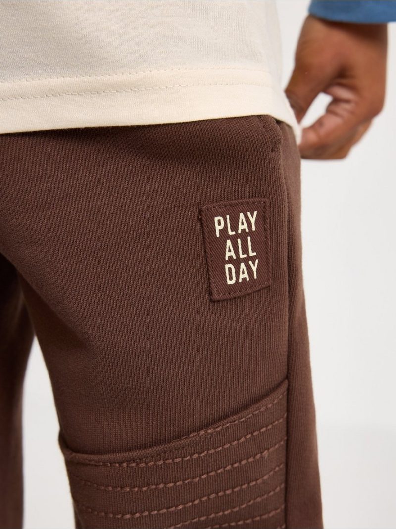 Joggers with reinforced knees - 3009222-6941