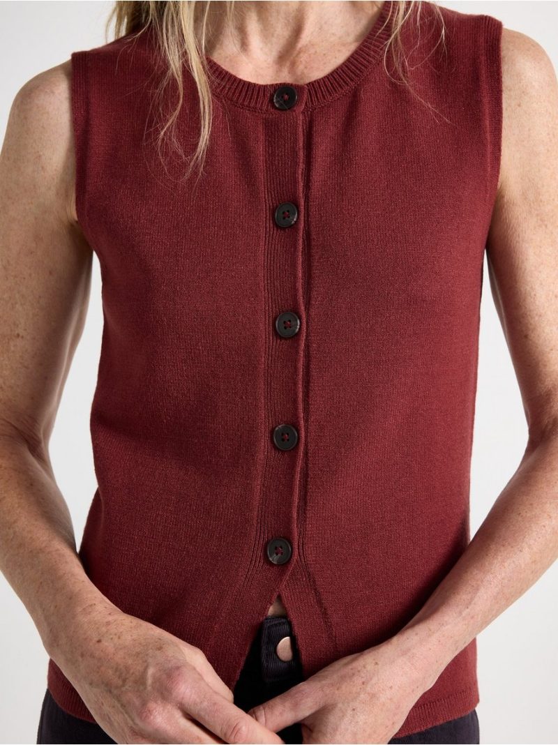 Knitted vest - 3011874-9500