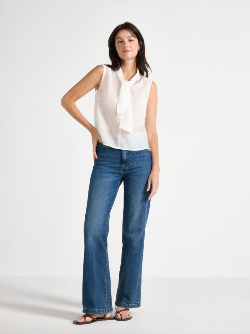 Sleeveless bow blouse - 3013628-6994