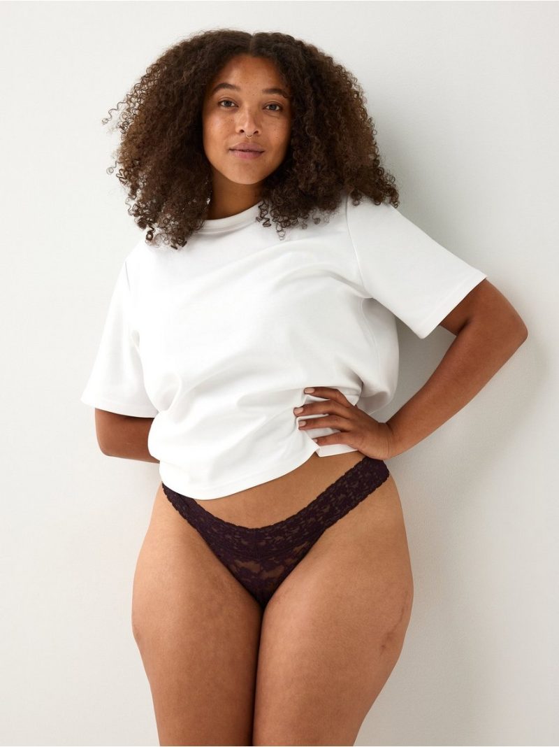Thong in lace - 3001634-5679