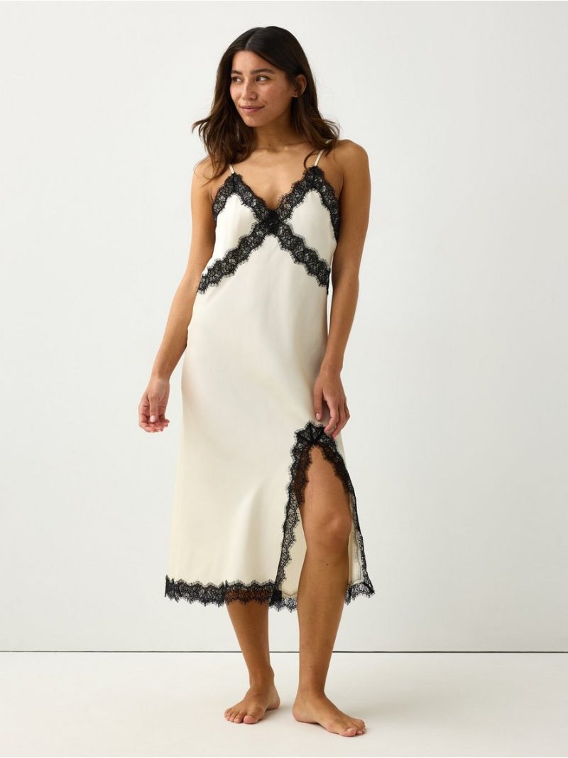 - Nightdress in satin with lace trim Nightdress in satin with lace trim - 3011481-7159