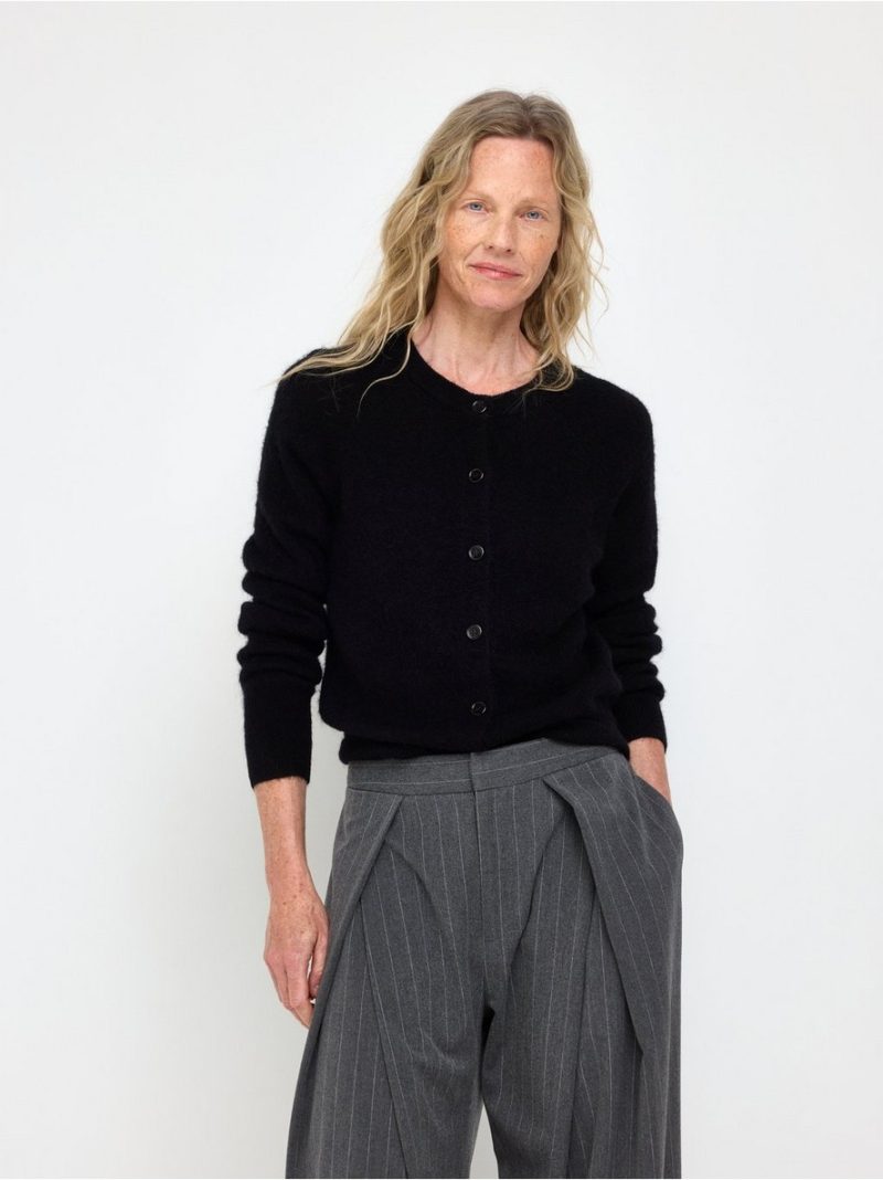 - Fine-knit cardigan in wool blend Fine-knit cardigan in wool blend - 3011664-80