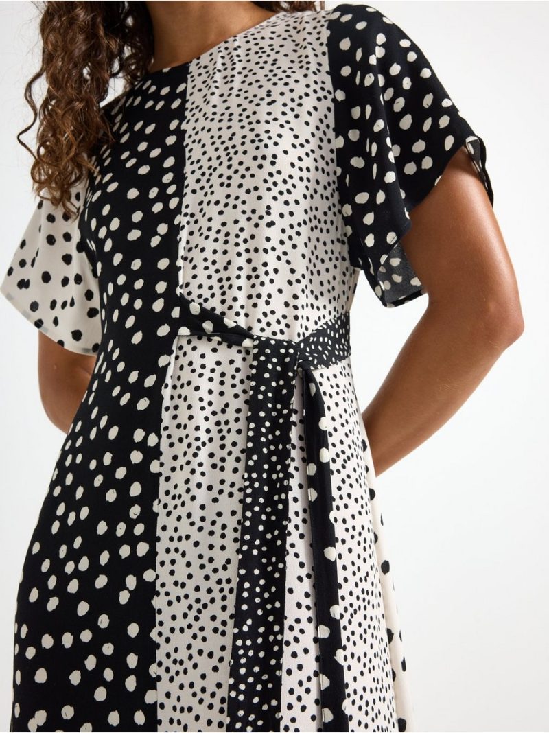 Short-sleeved midi dress - 3012303-80