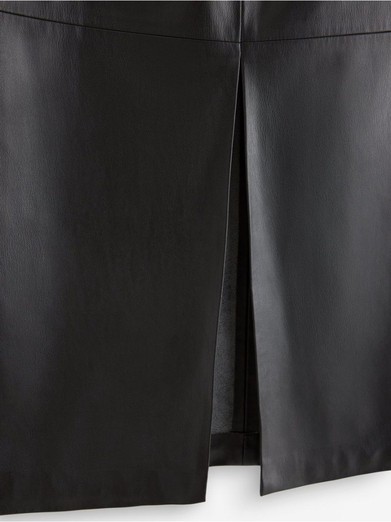 Midi skirt in imitation leather - 3013361-80