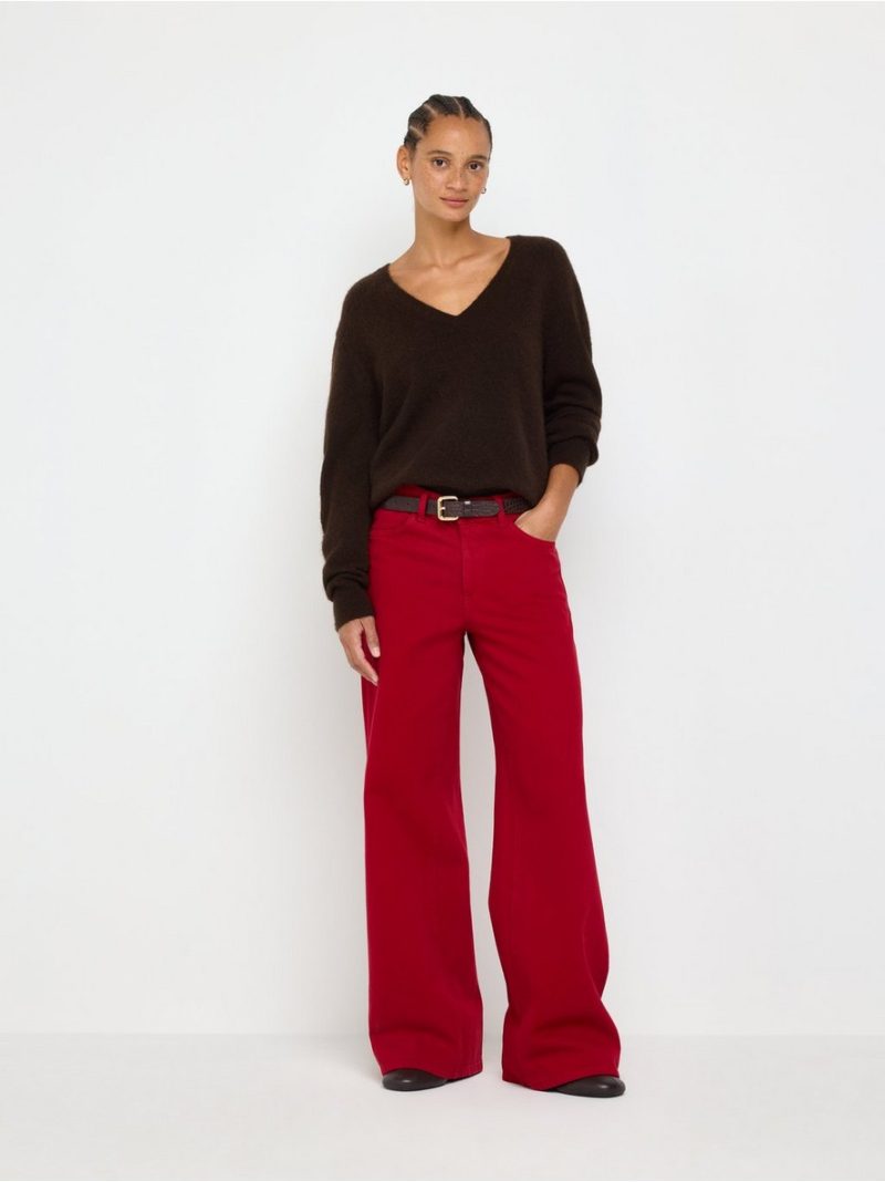 Fine-knit jumper with v-neck - 3013450-7024