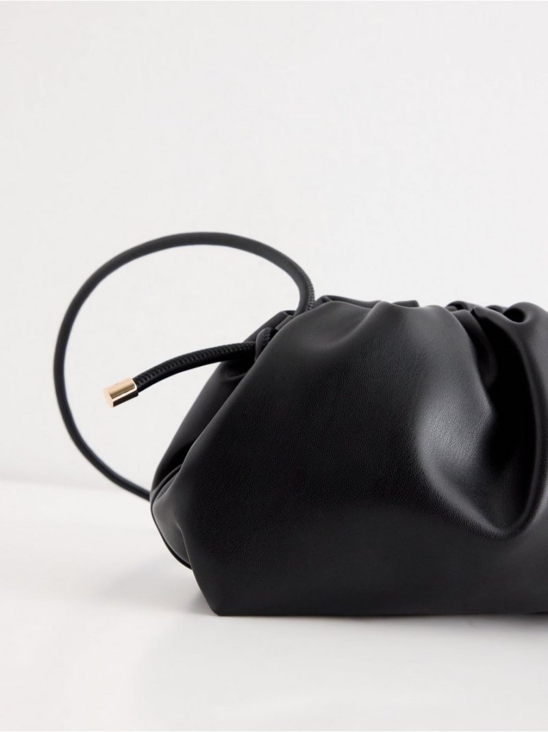 Shoulder bag in imitation leather - 3012576-80