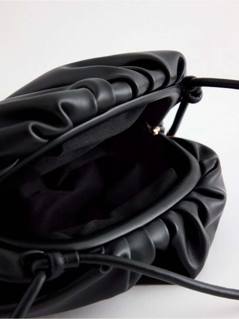 Shoulder bag in imitation leather - 3012576-80
