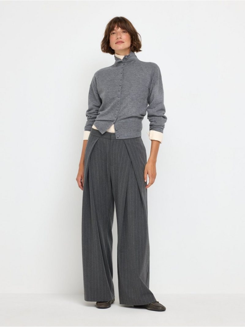 Wide trousers with pleats - 3012941-1016