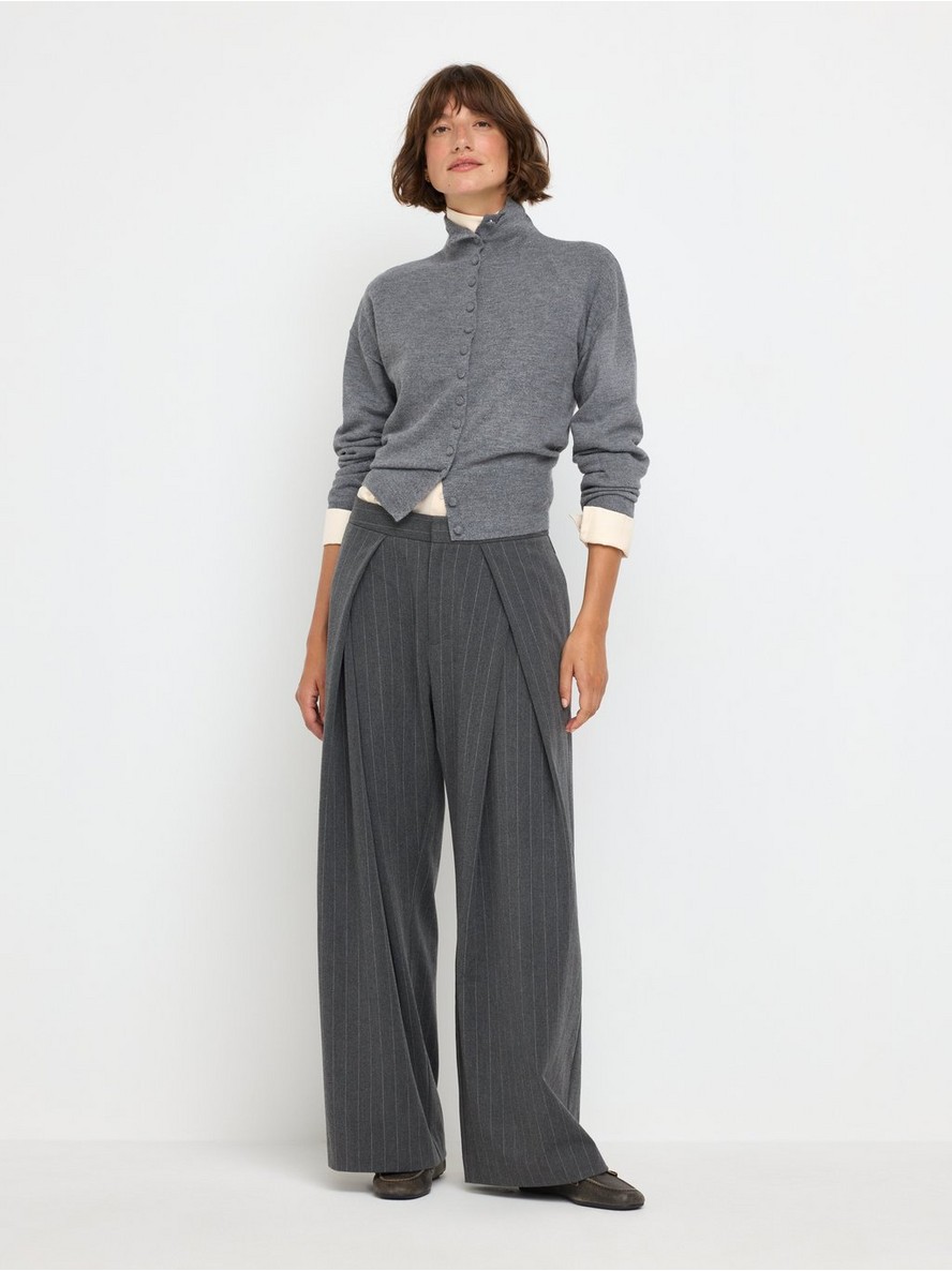 Wide trousers with pleats - 3012941-1016