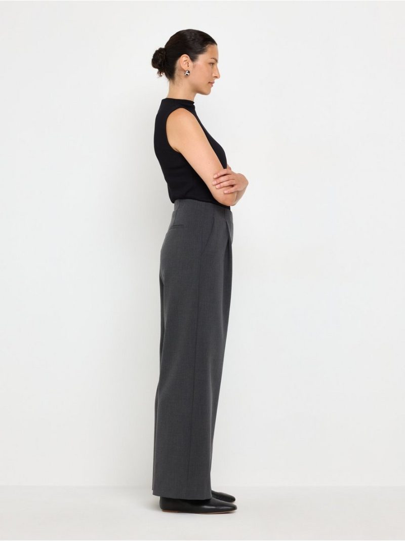 Wide trousers with pleats - 3013731-9804