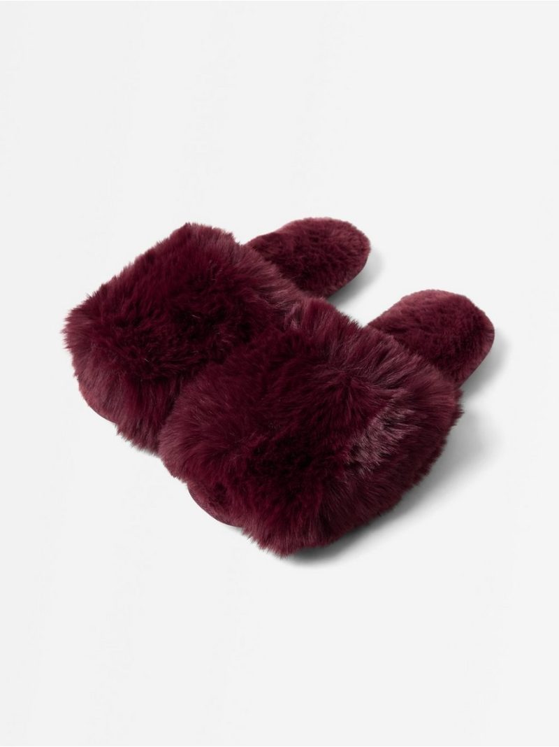 Slippers in faux fur - 8459050-9938