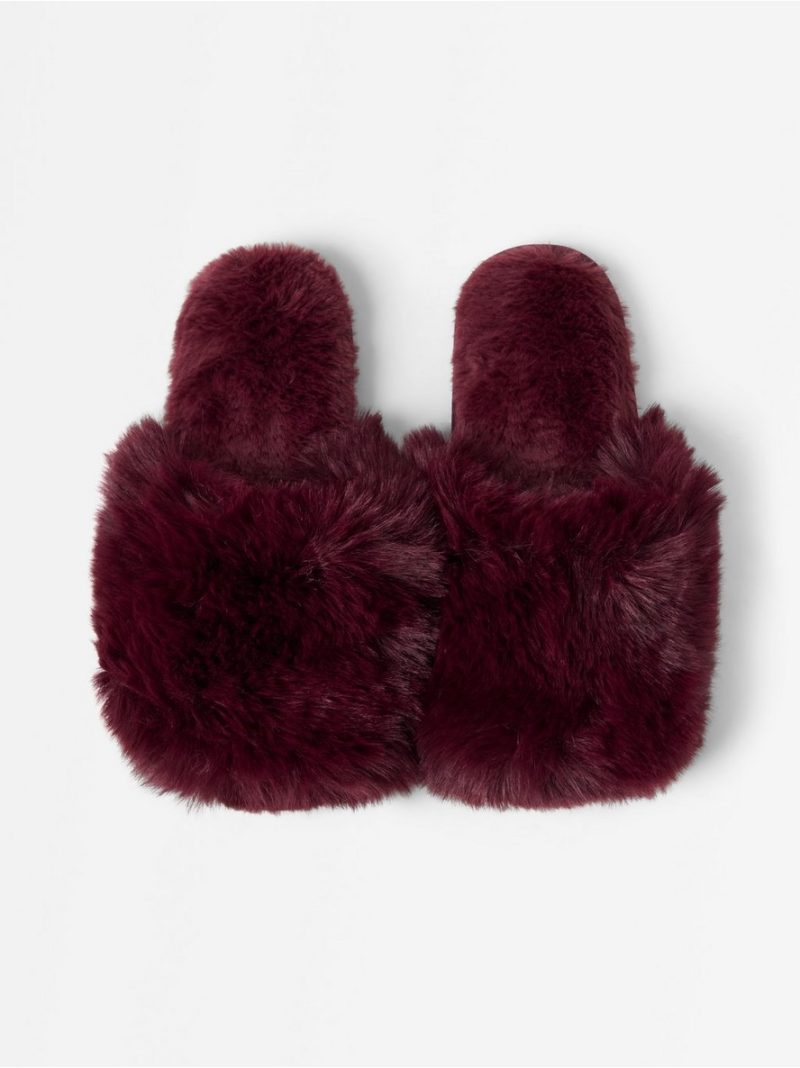 - Slippers in faux fur Slippers in faux fur - 8459050-9938
