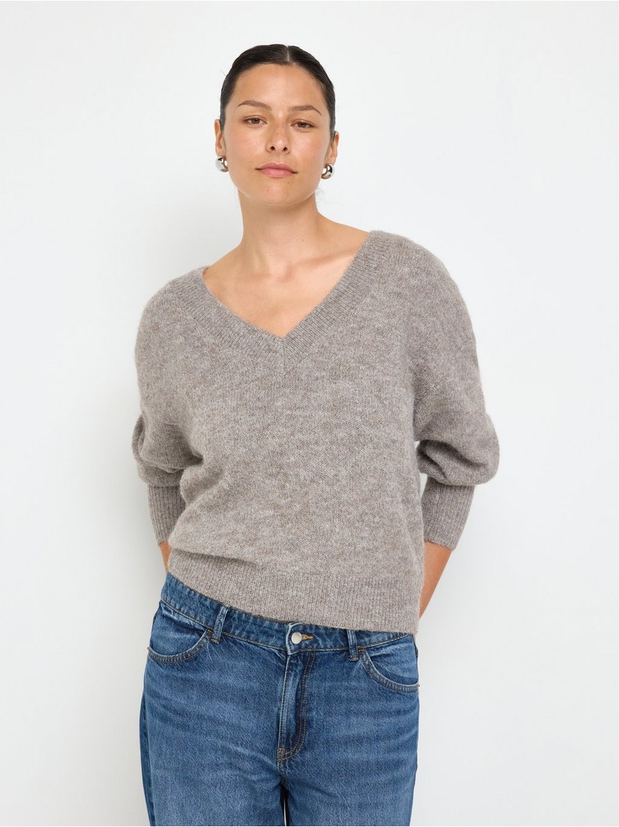 Knitted jumper with v-neck - 3014179-8617